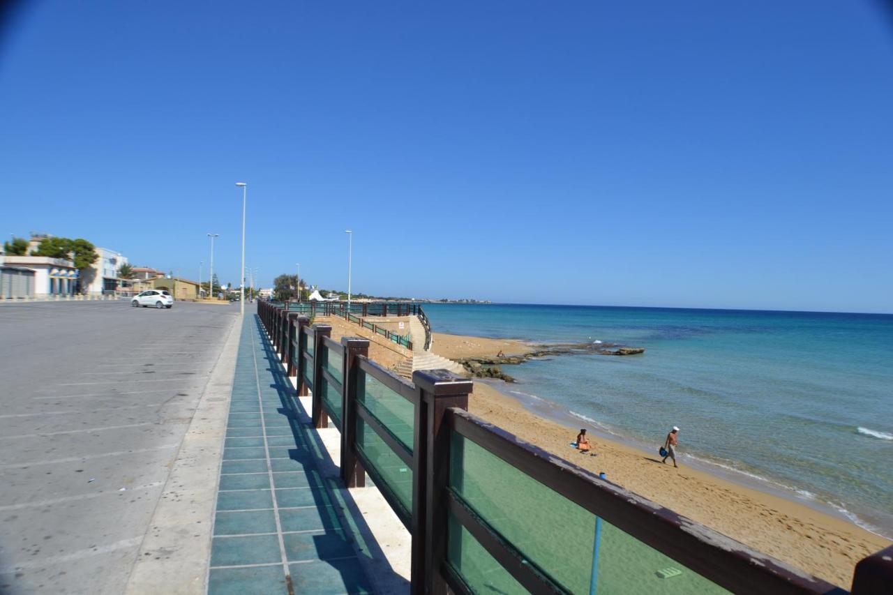 Villa Relax Lido di Noto 外观 照片